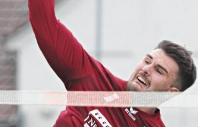 Maximilian Gayer aus Vaihingen hat die Faustballer des TV Vaihingen in die 1. BUndesliga Süd geführt. Foto: Archiv/Nachreiner