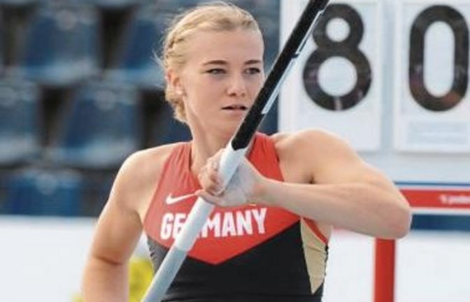 Die Ensingerin Tamara Schaßberger (VfL Sindelfingen) hat in der Stabhochsprungqualifikation der U-20-EM ihre Saisonbestleistung eingestellt. Foto: Archiv/Hensel