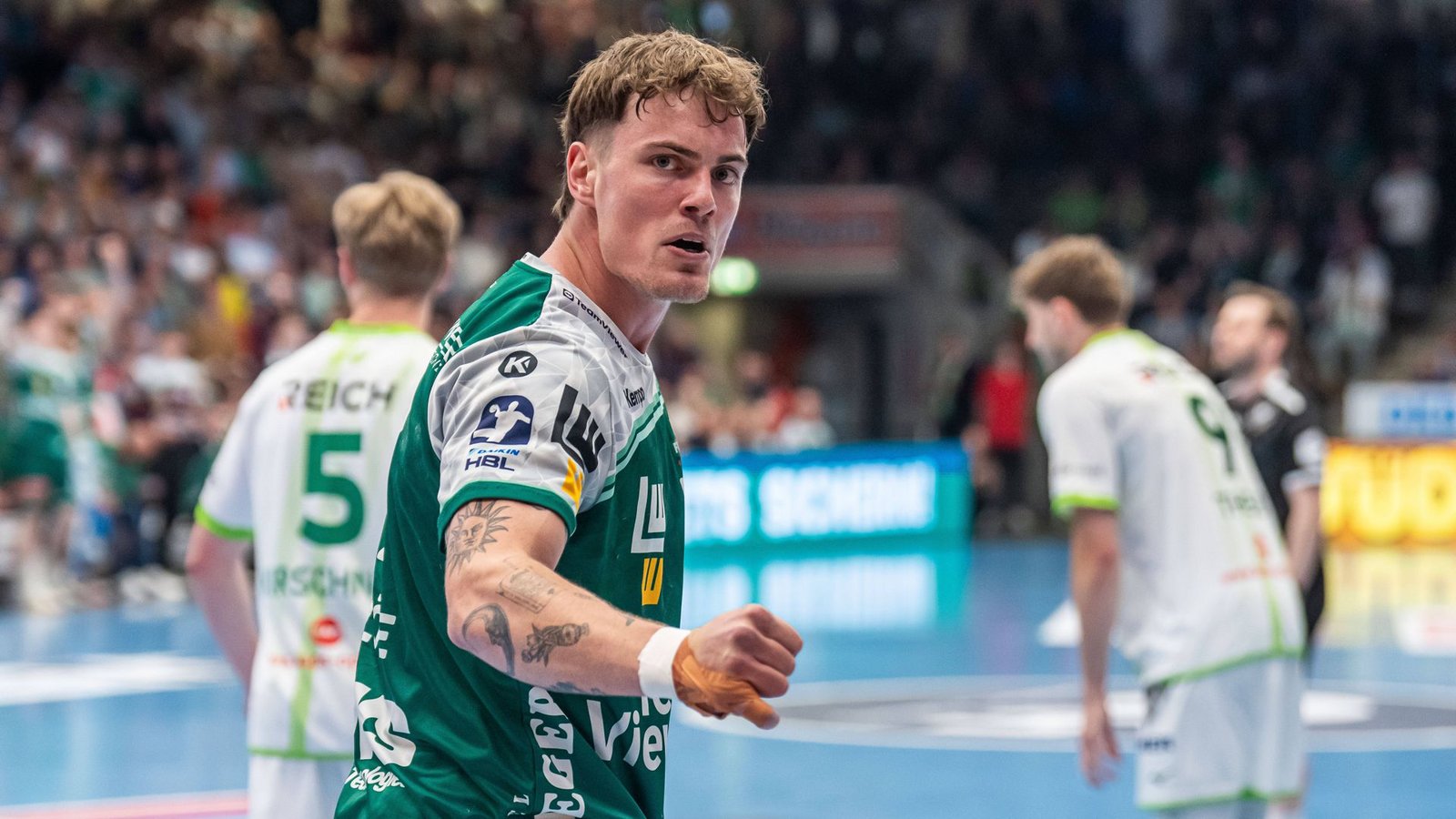 Kampf- und willensstark: Göppingens dänischer Rückraumspieler Victor Klöve.Foto: IMAGO/Eibner Kampf- und willensstark: Göppingens dänischer Rückraumspieler Victor Klöve.Foto: IMAGO/Eibner
