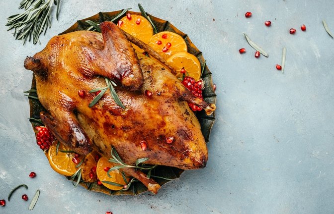 Ein klassischer Gänsebraten gehört für viele zum Herbst und Winter dazu. (Symbolbild)<span class='image-autor'>Foto: sweet marshmallow/ Shutterstock</span>