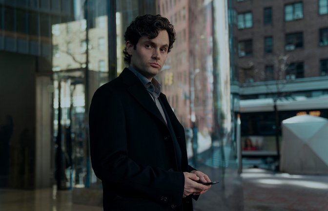 Penn Badgley als „Joe Goldberg“ in der 5. Staffel von „You – Du wirst mich lieben“.<span class='image-autor'>Foto: CLIFTON PRESCOD/NETFLIX</span>