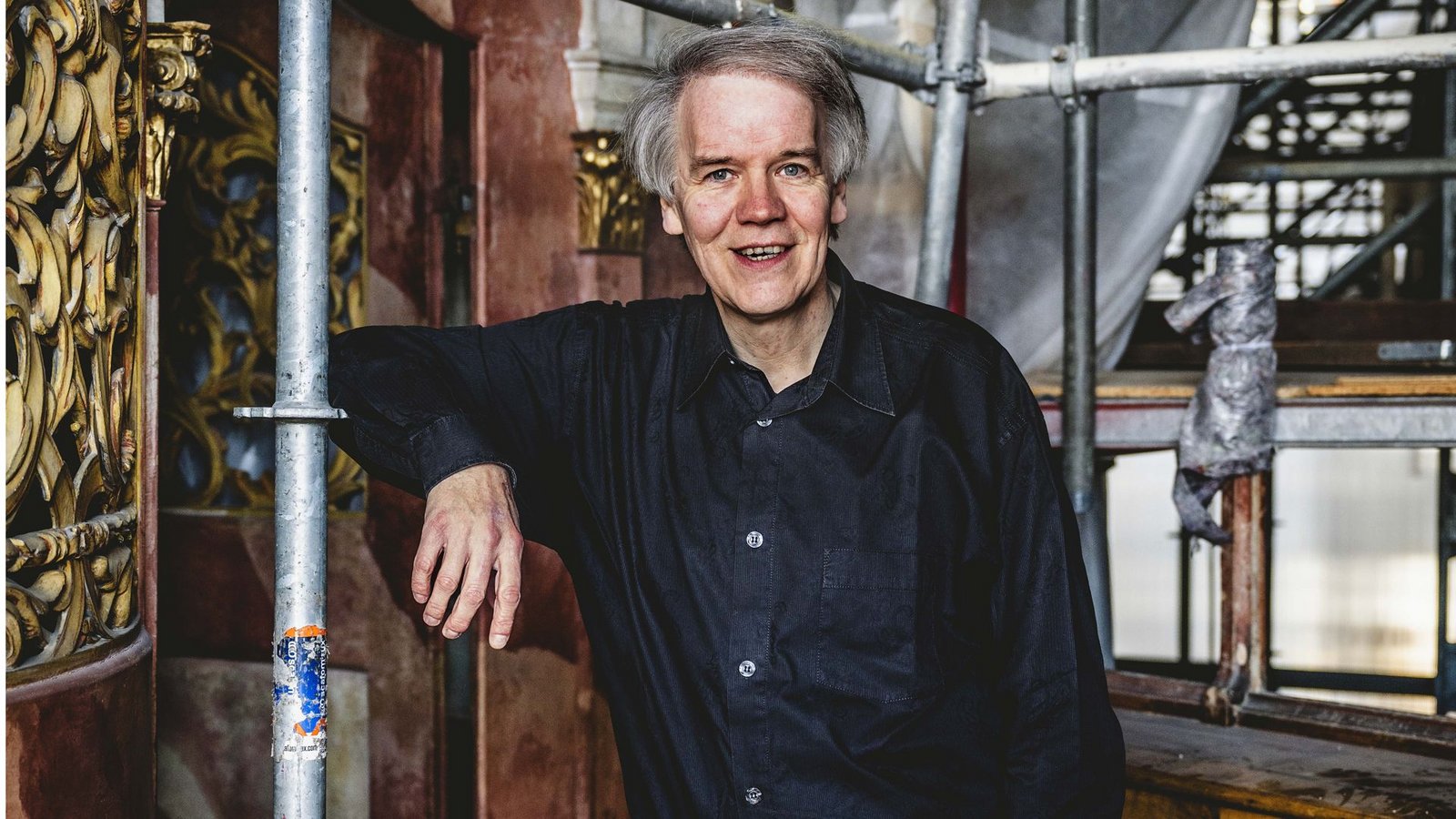 „Diese Orgel mit ihrem ganzen Pomp ist im Grunde ein Instrument der Bescheidenheit“, sagt Stephan Debeur.
Foto: Andreas Reiner/Foto: „Diese Orgel mit ihrem ganzen Pomp ist im Grunde ein Instrument der Bescheidenheit“, sagt Stephan Debeur.
Foto: Andreas Reiner/Foto: 