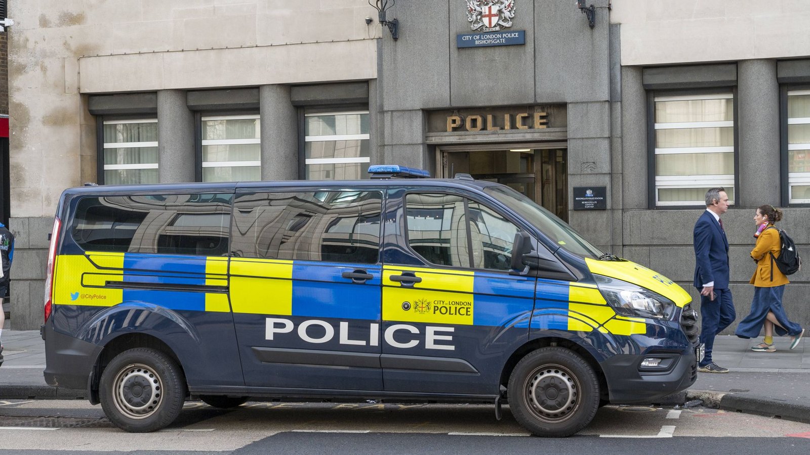 In England ist ein Mann angeklagt worden, seine Ex-Frau unter Drogen gesetzt und vergewaltigt zu haben (Symbolfoto).Foto: IMAGO/Zoonar/IMAGO/Zoonar.com/Stefan Sutka In England ist ein Mann angeklagt worden, seine Ex-Frau unter Drogen gesetzt und vergewaltigt zu haben (Symbolfoto).Foto: IMAGO/Zoonar/IMAGO/Zoonar.com/Stefan Sutka