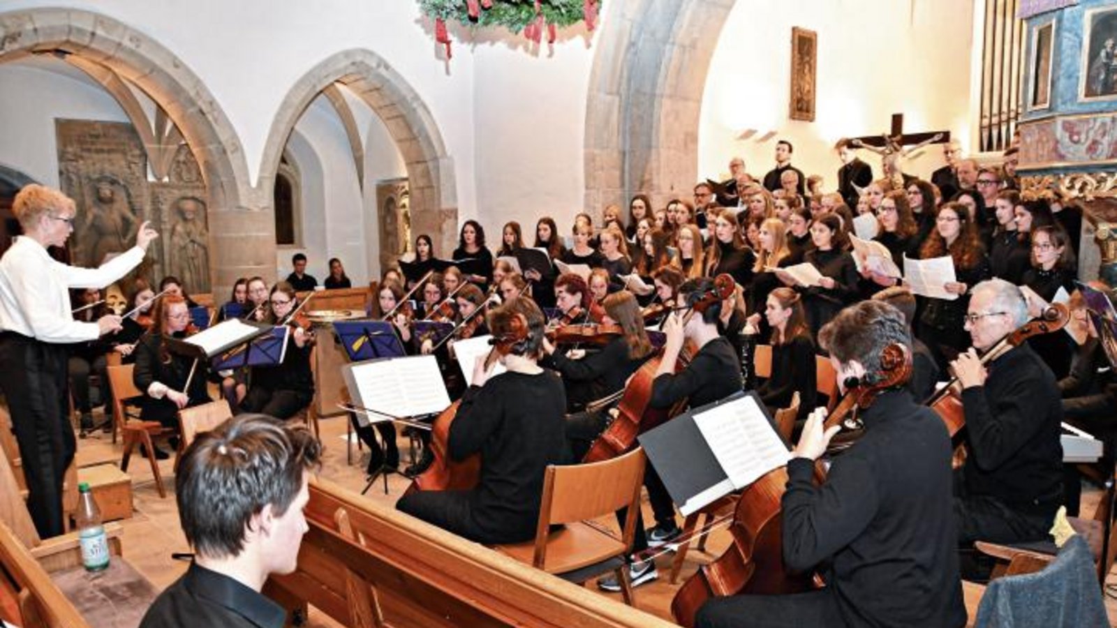 Die Sachsenheimer Stadtkirche bildete den Hintergrund für das Konzert. Foto: p Die Sachsenheimer Stadtkirche bildete den Hintergrund für das Konzert. Foto: p