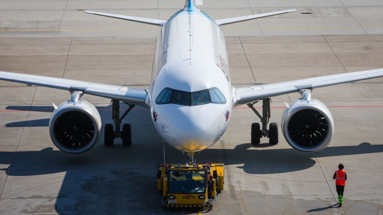 Panne bei Eurowings (Symbolbild/Archiv).Christoph Schmidt/dpa Panne bei Eurowings (Symbolbild/Archiv).Christoph Schmidt/dpa