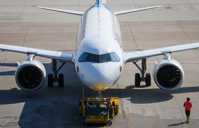 Panne bei Eurowings (Symbolbild/Archiv).<span class='image-autor'>Christoph Schmidt/dpa</span>