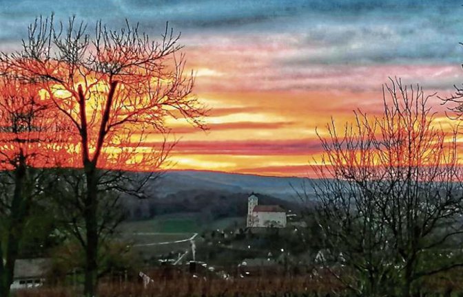 Schöner Sonntagsabend-Spaziergang im Weitfeld. Foto: Münchingen
