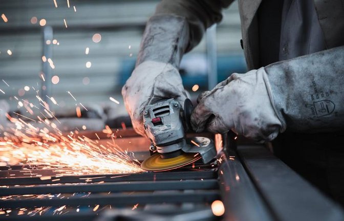 Vor allem mehr jüngere Menschen haben Arbeit gefunden. Symbolfoto: Pixabay