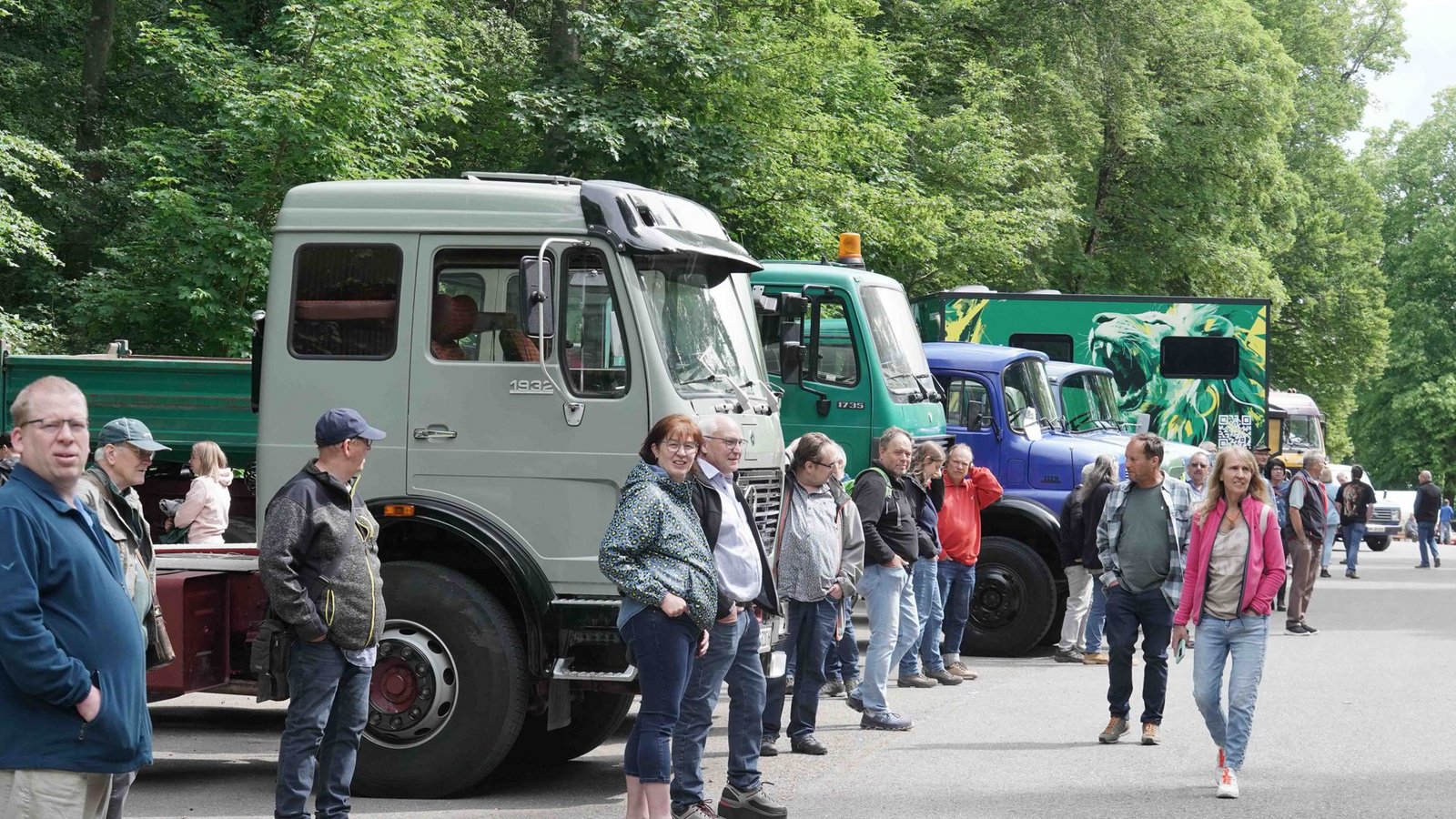 In gemütlicher Atmosphäre gibt es schon am ersten Tag allerlei Oldtimer-Lkw zu sehen.Foto: Andreas Rosar Fotoagentur-Stuttg