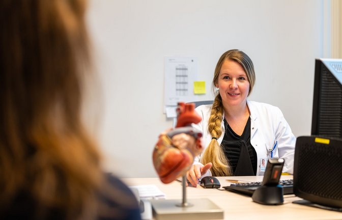 Jelena Pabst von Ohain ist seit wenigen Wochen Chefärztin der Kinderherzchirurgie in Stuttgart.<span class='image-autor'>Foto: © die arge lola / Kai Loges und Andreas Langen</span>