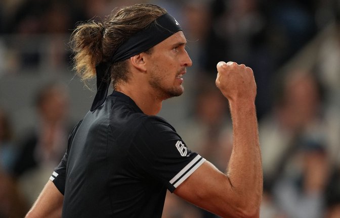 Alexander Zverev will in Paris noch zwei Siege bejubeln.<span class='image-autor'>Foto: Thibault Camus/AP/dpa</span>