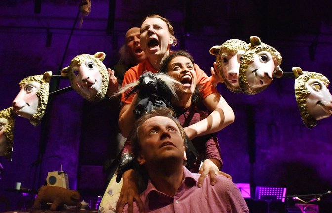 Das Figurentheater-Ensemble im Fitz<span class='image-autor'>Foto: Fitz/Thilo Neubacher</span>
