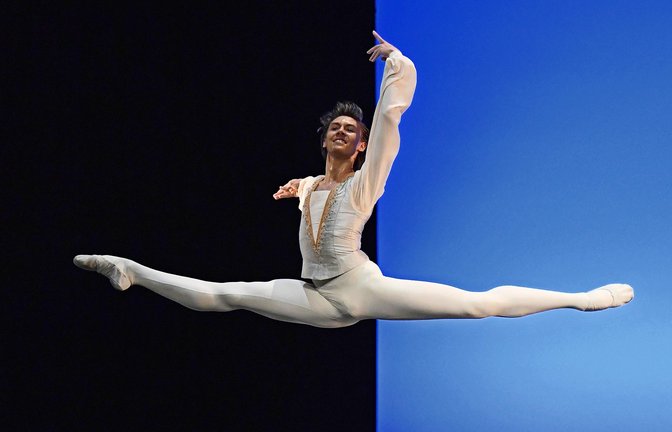 Gabriel Figueredo ist einer von acht  Nominierten, die um die Auszeichnung zum Tänzer des Jahres konkurrieren.<span class='image-autor'>Foto: Stuttgarter Ballett</span>