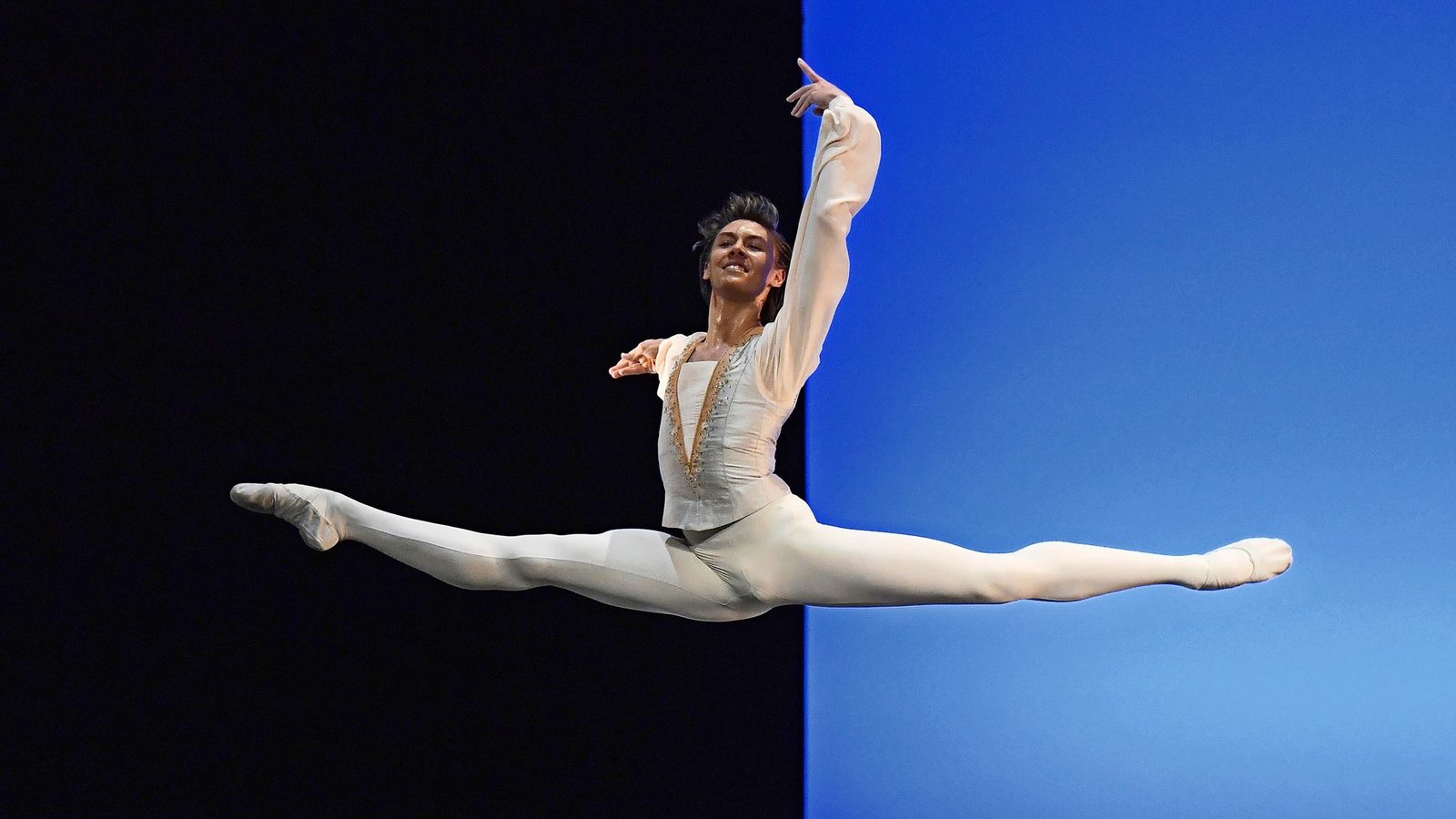 Gabriel Figueredo ist einer von acht  Nominierten, die um die Auszeichnung zum Tänzer des Jahres konkurrieren.Foto: Stuttgarter Ballett
