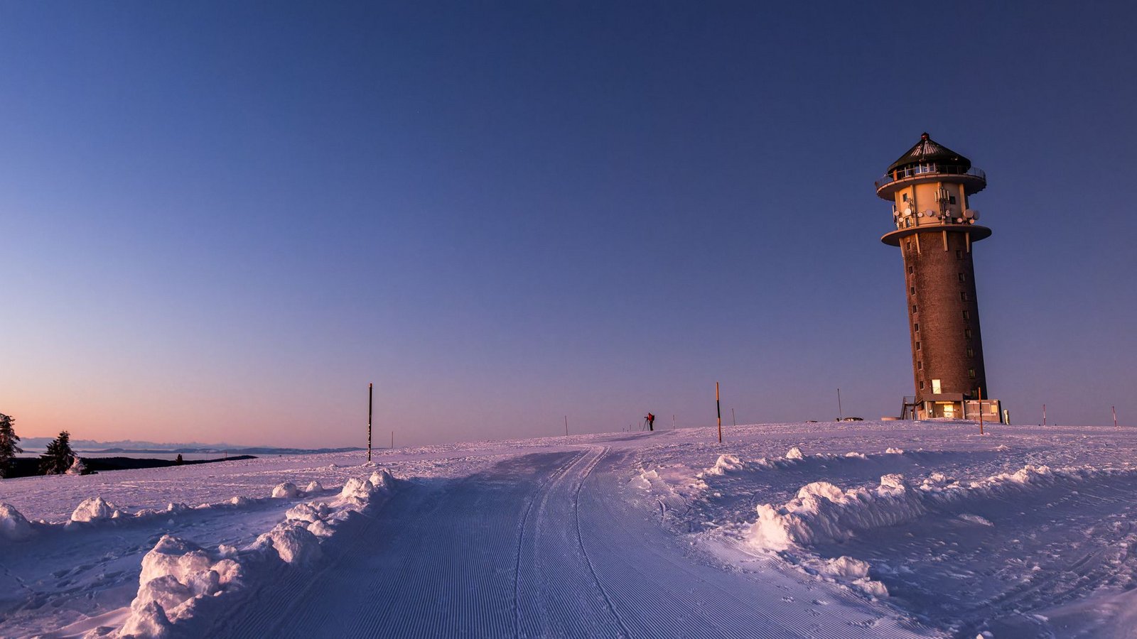So schön kann der Winter sein, etwa hier auf dem Feldberg im Schwarzwald. Doch wie lange hält der Winter noch und wann wird es wieder wärmer?Foto: Philipp von Ditfurth/dpa/Philipp von Ditfurth