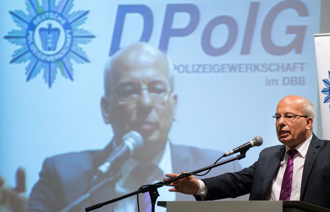 Chef-Gewerkschafter Rainer Wendt beim Landeskongress der Deutschen Polizeigewerkschaft (DPolG) in Berlin.<span class='image-autor'>Foto: dpa</span>