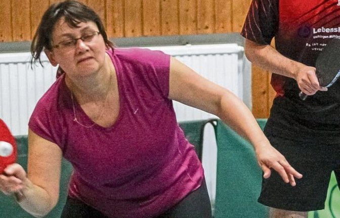 Ellen Langenstein und Michael Grimmeisen haben vor einem Jahr eine Großglattbach/Großglattbacher Mixed-Mannschaft beim mitternächtlichen Mixed-Turnier gestellt. Dieses Mal geht der Wettbewerb voraussichtlich bis zum Silvestermorgen Foto: Archiv/Simecek