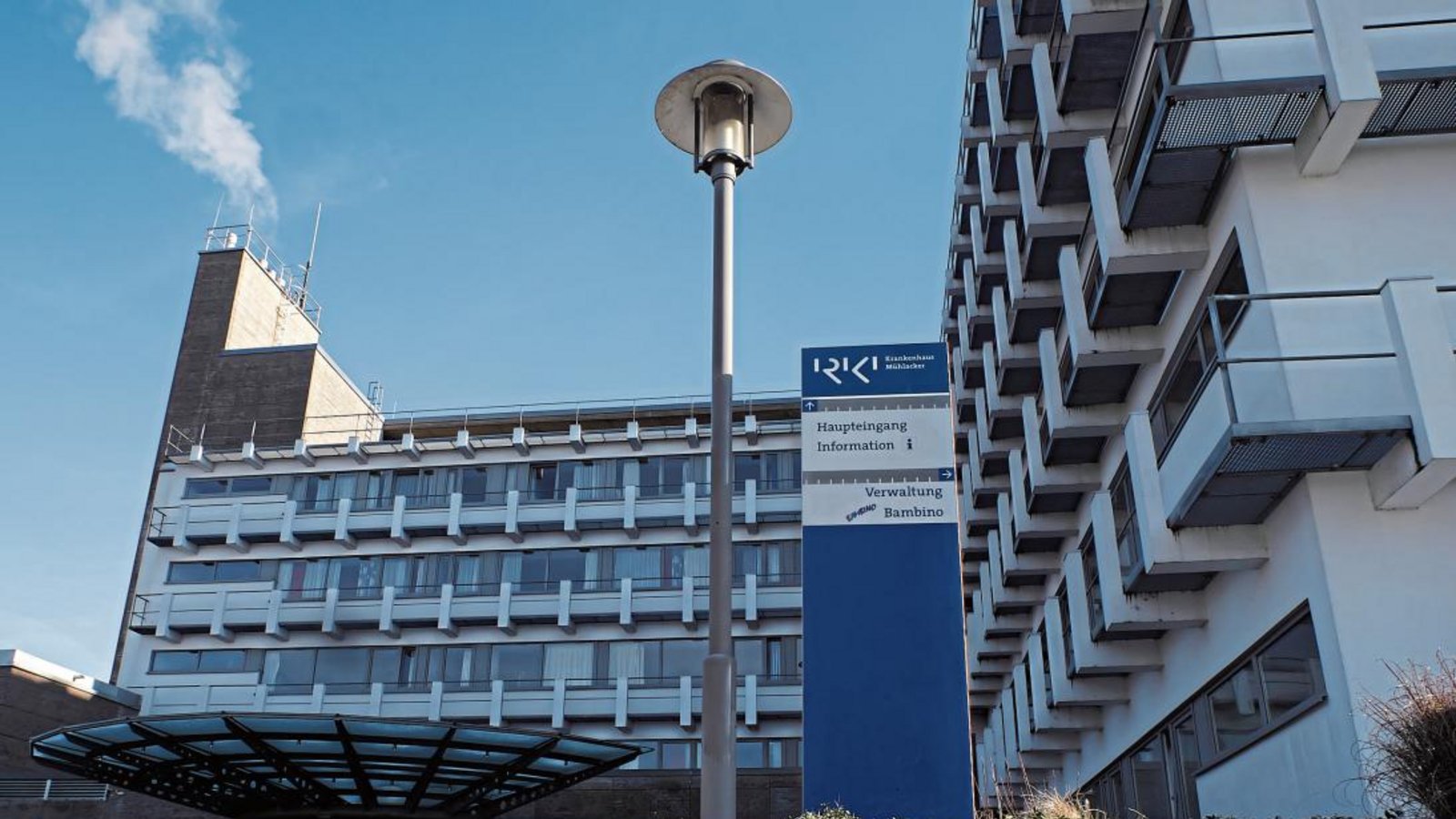 Die Zahlen der an Covid-19 Erkrankten und in den Kliniken behandelten Patienten haben sich auf vergleichsweise niedrigem Niveau eingependelt. In Mühlacker beispielsweise wurden am Freitag noch sechs Covid-19-Patienten behandelt. Foto: Friedrich Die Zahlen der an Covid-19 Erkrankten und in den Kliniken behandelten Patienten haben sich auf vergleichsweise niedrigem Niveau eingependelt. In Mühlacker beispielsweise wurden am Freitag noch sechs Covid-19-Patienten behandelt. Foto: Friedrich