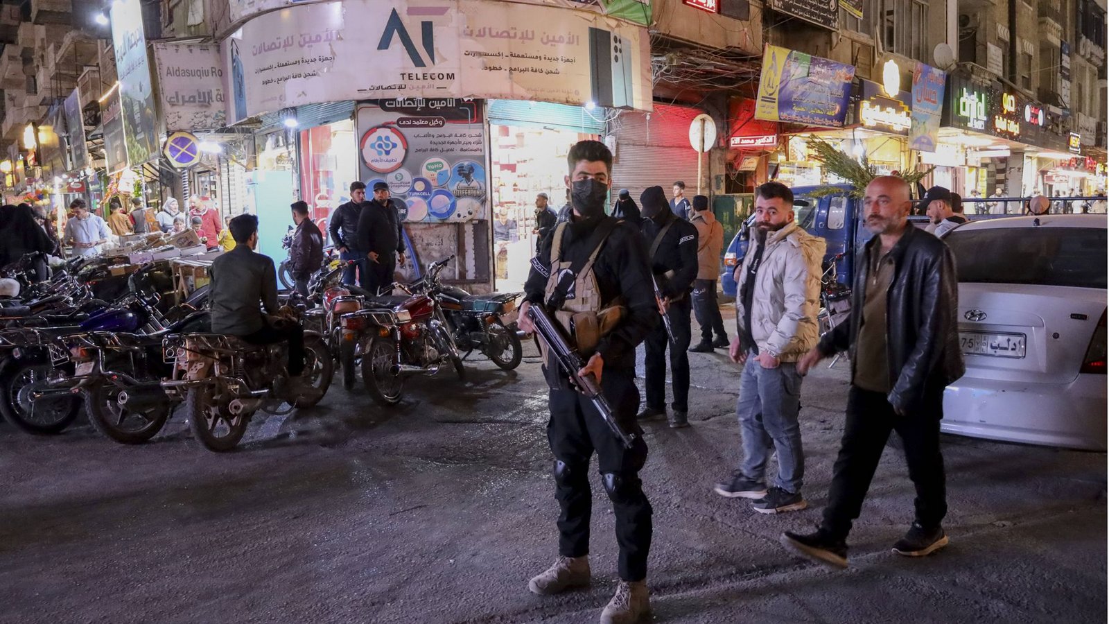 Alltag unter ständiger Bedrohung: Die Stadt Idlib im Nordwesten Syriens kehrt langsam zur Normalität zurück.Foto: IMAGO/Middle East Images Alltag unter ständiger Bedrohung: Die Stadt Idlib im Nordwesten Syriens kehrt langsam zur Normalität zurück.Foto: IMAGO/Middle East Images