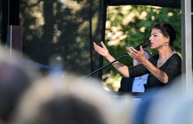 Sahra Wagenknecht tritt bei der Wahl nicht an – und ist im Wahlkampf doch omnipräsent.<span class='image-autor'>Foto: Hannes P. Albert/dpa/Hannes P Albert</span>