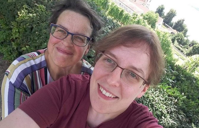 Renate und Aenne-Sophie haben eine sehr innige Mutter-Tochter-Beziehung.  Foto: privat<span class='image-autor'>Foto: privat</span>
