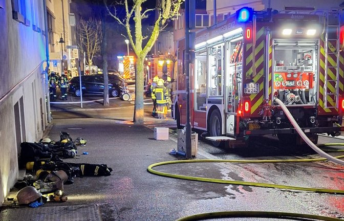 Feuerwehreinsatz am frühen Donnerstagmorgen. Foto: Mross