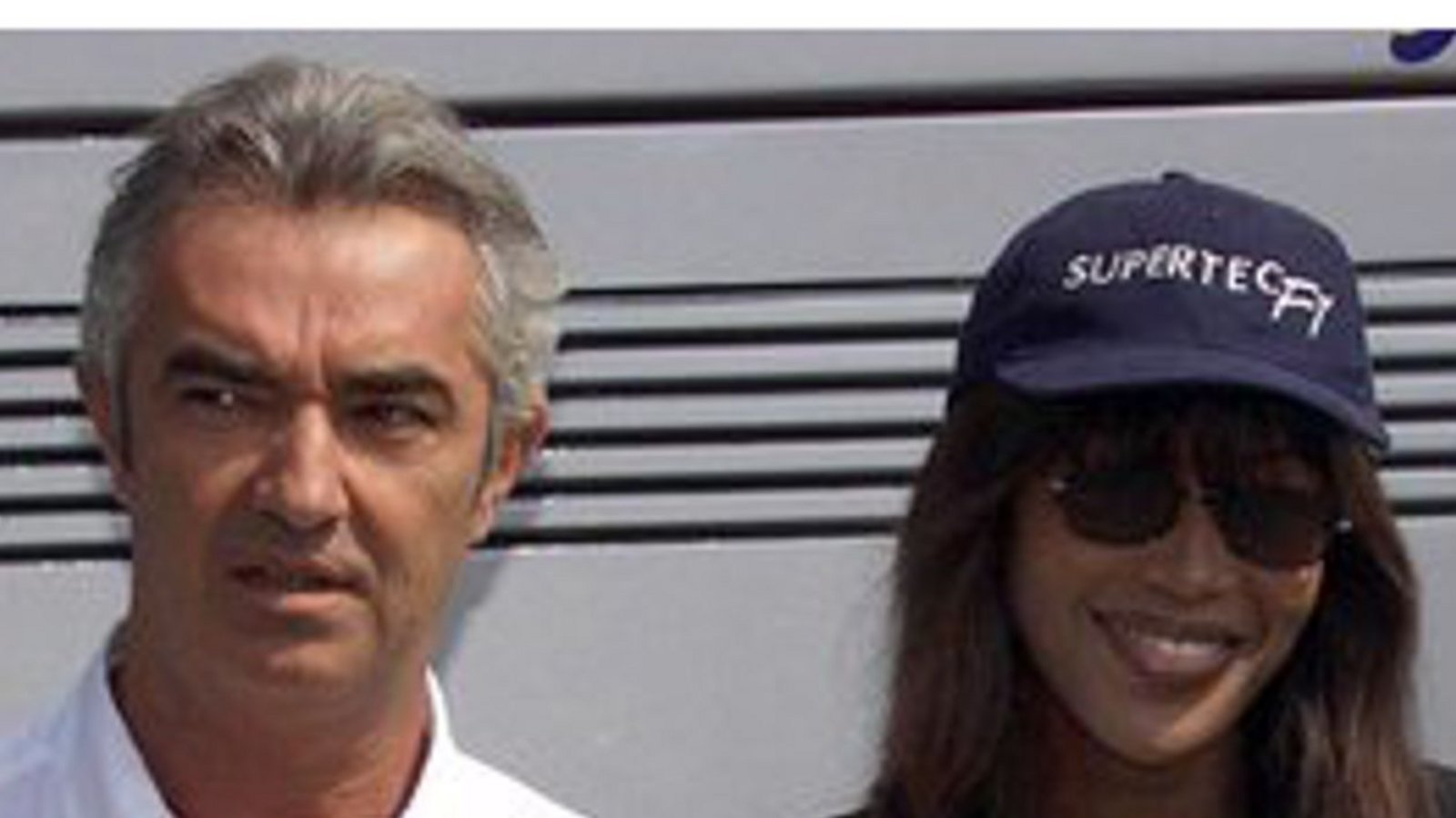 Trotz zahlreicher Beziehungen und Affären, unter anderem zu dem ehemaligen Formel-Eins-Manager Flavio Briatore (Bild), ist Naomi Campbell bis heute unverheiratet und kinderlos geblieben. Auf dem Arm hat sie die Initialen F.B. tätowiert – ein Andenken an Briatore.Foto: dpa