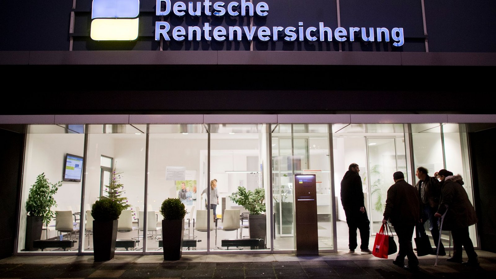 Die Rentenreform soll weitreichende Veränderungen bringen. (Symbolbild)Foto: Julian Stratenschulte/dpa/dpa-tmn Die Rentenreform soll weitreichende Veränderungen bringen. (Symbolbild)Foto: Julian Stratenschulte/dpa/dpa-tmn