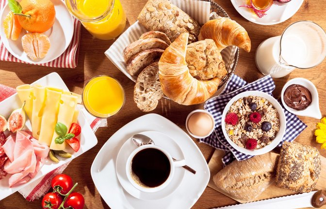Geburtstag, Ostern oder auch ein normaler Sonntag: Zum Brunchen sollte man sich ein paar Stunden Zeit nehmen.<span class='image-autor'>Foto: stockcreations / shutterstock.com</span>