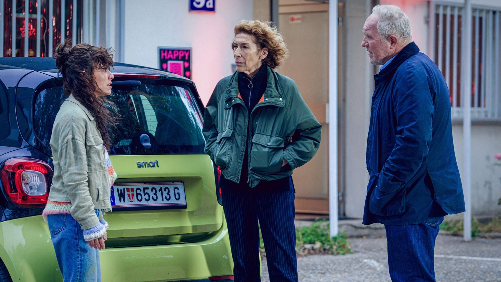 Linda Filipovic (Gabriela García-Vargas, li.), Bibi Fellner (Adele Neuhauser) und Moritz Eisner (Harald Krassnitzer).Foto: ORF/Petro Domenigg Linda Filipovic (Gabriela García-Vargas, li.), Bibi Fellner (Adele Neuhauser) und Moritz Eisner (Harald Krassnitzer).Foto: ORF/Petro Domenigg