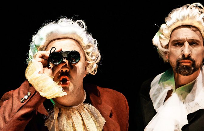 Blick durch die Adelsbrille<span class='image-autor'>Foto: Jeanette Bak</span>