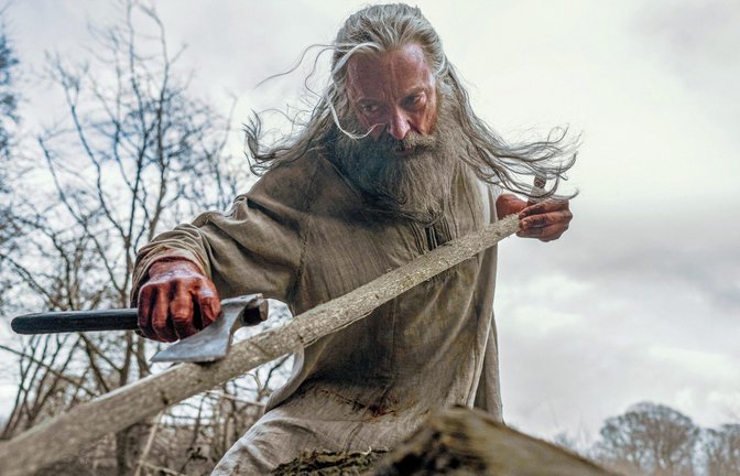 Brutal und nicht ehrbar: So wird Robin Hood in der neuen Verfilmung von Michael Sarnoski dargestellt.<span class='image-autor'>Foto: epd</span>
