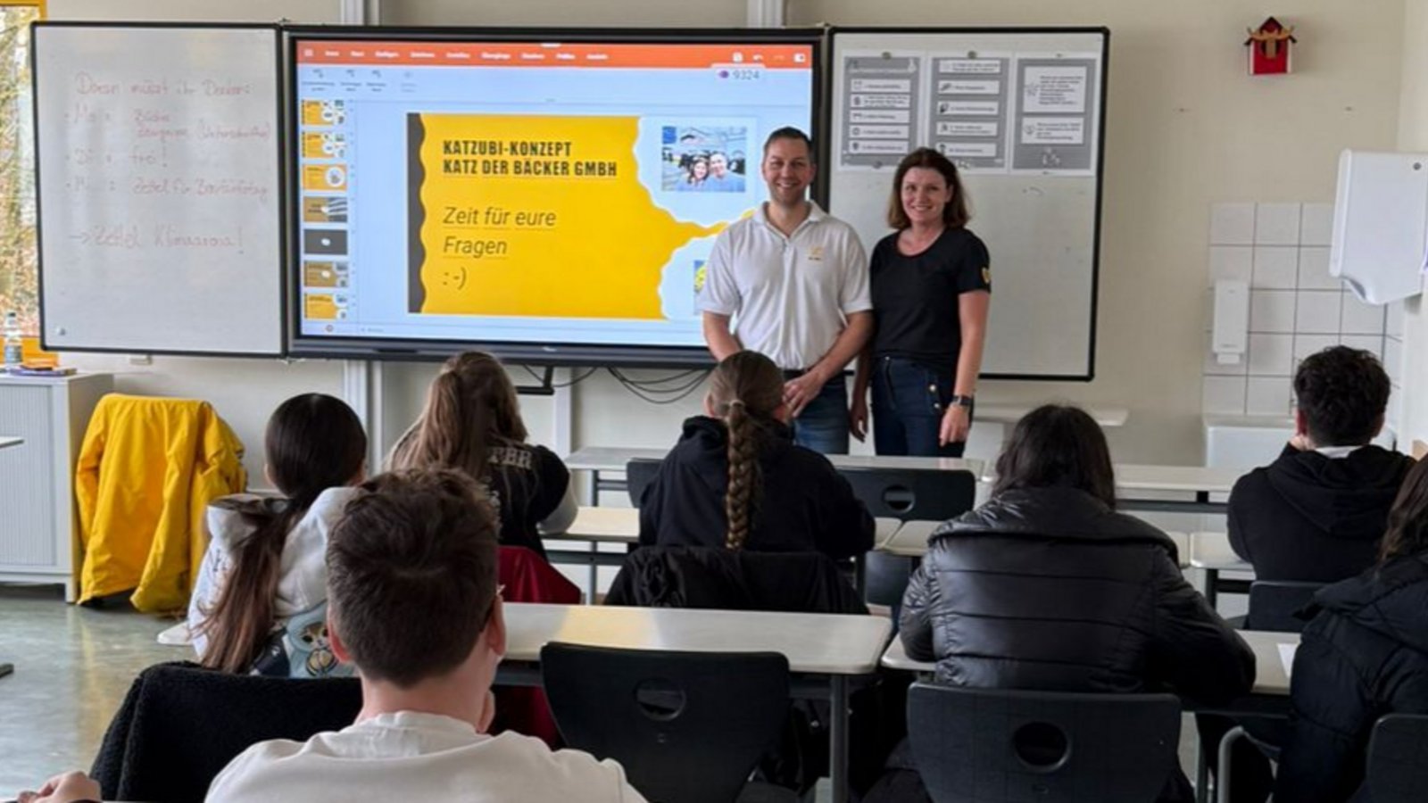 Vertreter der Unternehmen stellen in Kleinglattbach die Berufe und Karrierewege vor. Foto: p