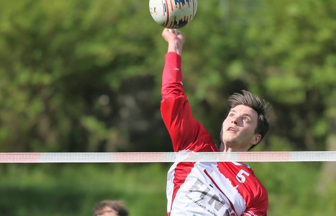 Mit Johannes Jungclaussen am Hauptschlag gewinnt der TVV gegen Unterhaugstett. <span class='image-autor'>Foto: Küppers</span>