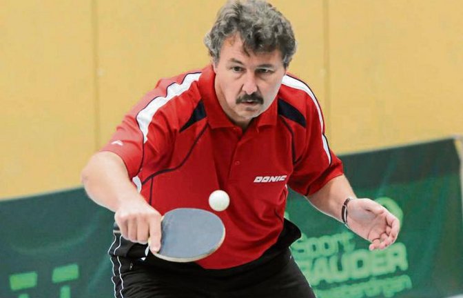 Markus Klingel hat es mit dem TSV Großglattbach spannend gemacht, ehe die TTF Gündelbach als Sieger aus dem Spitzenspiel der Kreisliga Gruppe 4 hervorgegangen sind. Foto: Leitner