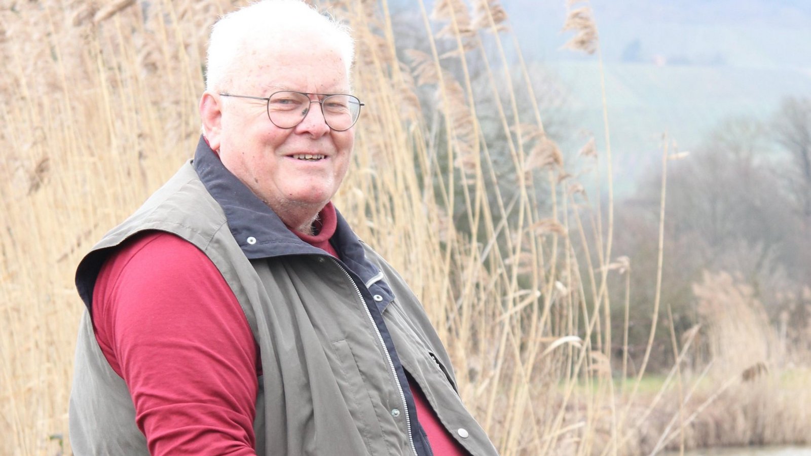 Am Ensinger See ist Walter Müller in seiner freien Zeit gerne unterwegs.  Foto: Banholzer