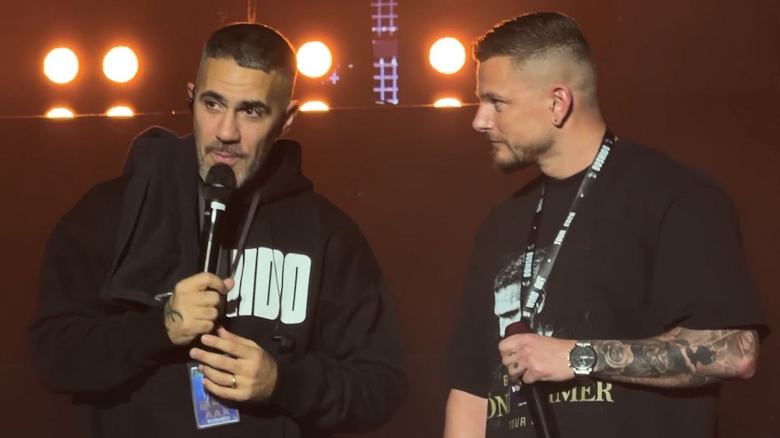 Beim Auftritt im Januar war die Welt noch in Ordnung: Doch beim Konzert am Donnerstag in Stuttgart lässt Bushido den Hobbyrapper Markus (rechts) abblitzen (Archivbild).Foto: TikTok @diimiiiii