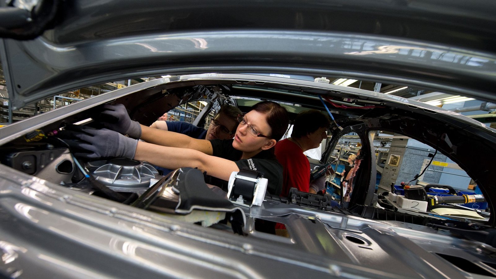 In der Industrie wird gut verdient. Das hat auch etwas mit dem Gender Pay Gap zu tun.Foto: dpa/Marijan Murat In der Industrie wird gut verdient. Das hat auch etwas mit dem Gender Pay Gap zu tun.Foto: dpa/Marijan Murat