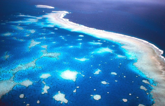 Das Great Barrier Reef ist sogar aus dem Weltraum zu sehen.<span class='image-autor'>Foto: -/Great Barrier Reef Marine Park Authority/dpa</span>