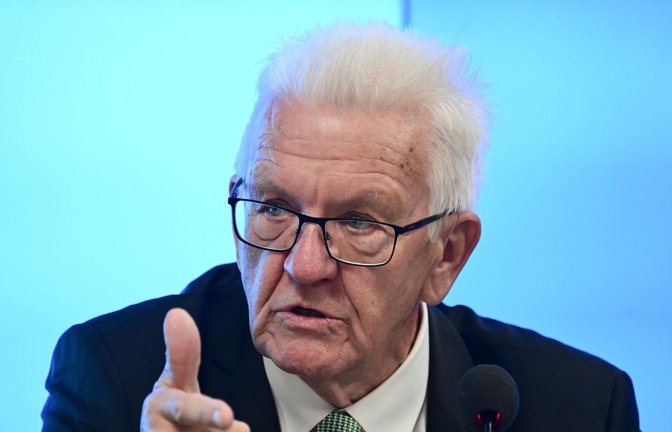 Ministerpräsident Kretschmann bedauert Fehler bei Kompass-Test für Viertklässler.<span class='image-autor'>Foto: dpa/Bernd Weißbrod</span>