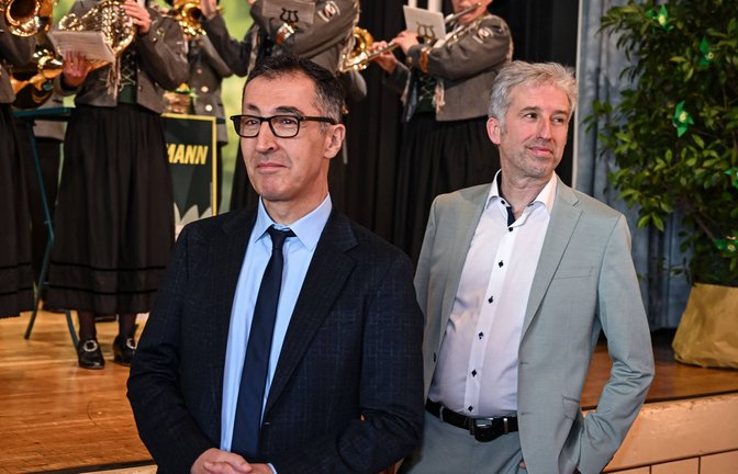 Cem Özdemir und Boris Palmer – wird Tübingens OB bei der Bildung der nächsten Landesregierung eine Rolle spielen?<span class='image-autor'>Foto: IMAGO/Ulmer II</span>