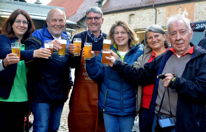 Gäste, Teilnehmer und Organisatoren freuen sich: Das erste Posthoffeschdle trotzte am Wochenende dem wechselhaften Wetter. <span class='image-autor'>Fotos: Stahlfeld</span>