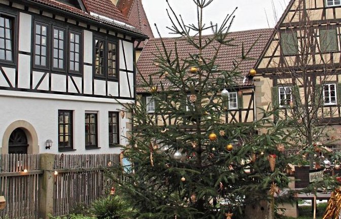 Der Adventsgarten in Sachsenheim ist täglich von 8 bis 20 Uhr geöffnet.  Fotos: Rostek