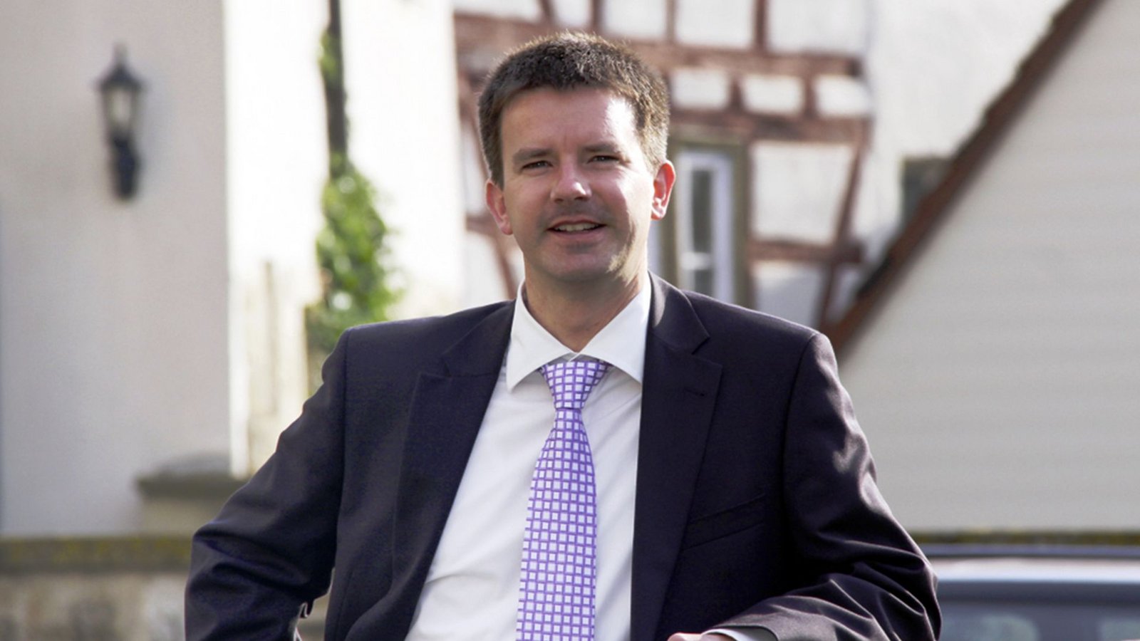 Die vergangenen acht Jahre waren für Thilo Michler nicht immer lustig. Trotzdem will der OB von Öhringen weiter machen.Foto: Stadt Öhringen Die vergangenen acht Jahre waren für Thilo Michler nicht immer lustig. Trotzdem will der OB von Öhringen weiter machen.Foto: Stadt Öhringen