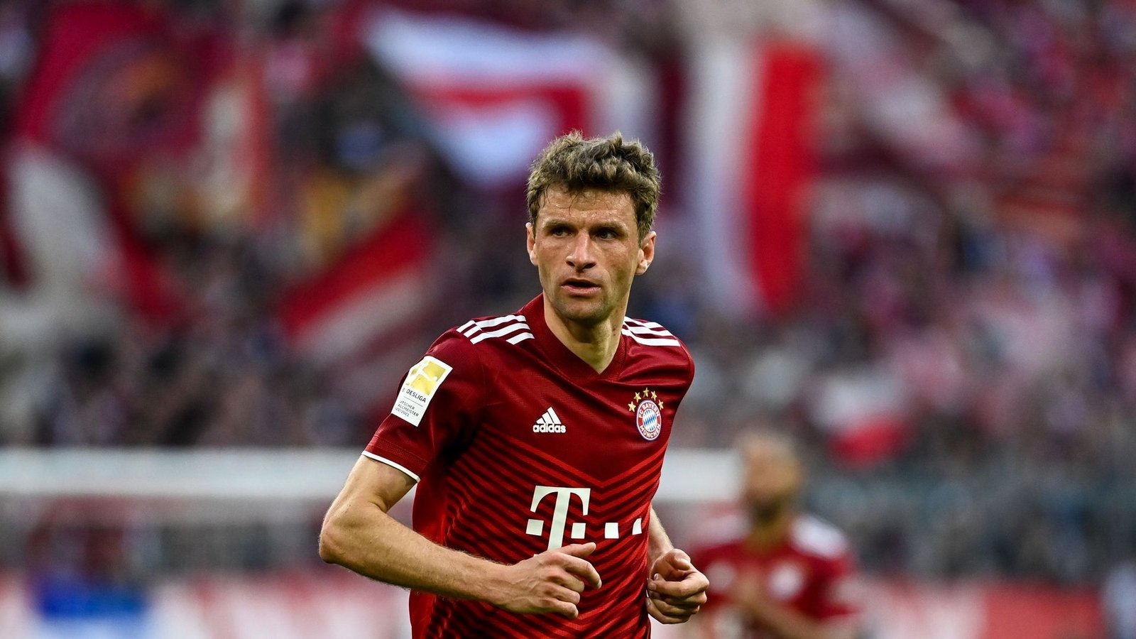 Thomas Müller bleibt dem FC Bayern bis Sommer 2024 treu.Foto: Sven Hoppe/dpa