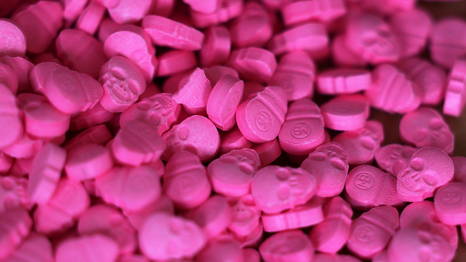 Seit Jahren wird die Dosierung von Ecstasy-Pillen stärker.Foto: dpa/Oliver Berg Seit Jahren wird die Dosierung von Ecstasy-Pillen stärker.Foto: dpa/Oliver Berg
