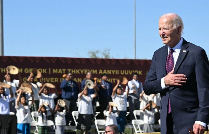 Joe Biden besuchte am Freitag ein Indigenen-Reservat in Arizona.<span class='image-autor'>Foto: AFP/ANDREW CABALLERO-REYNOLDS</span>
