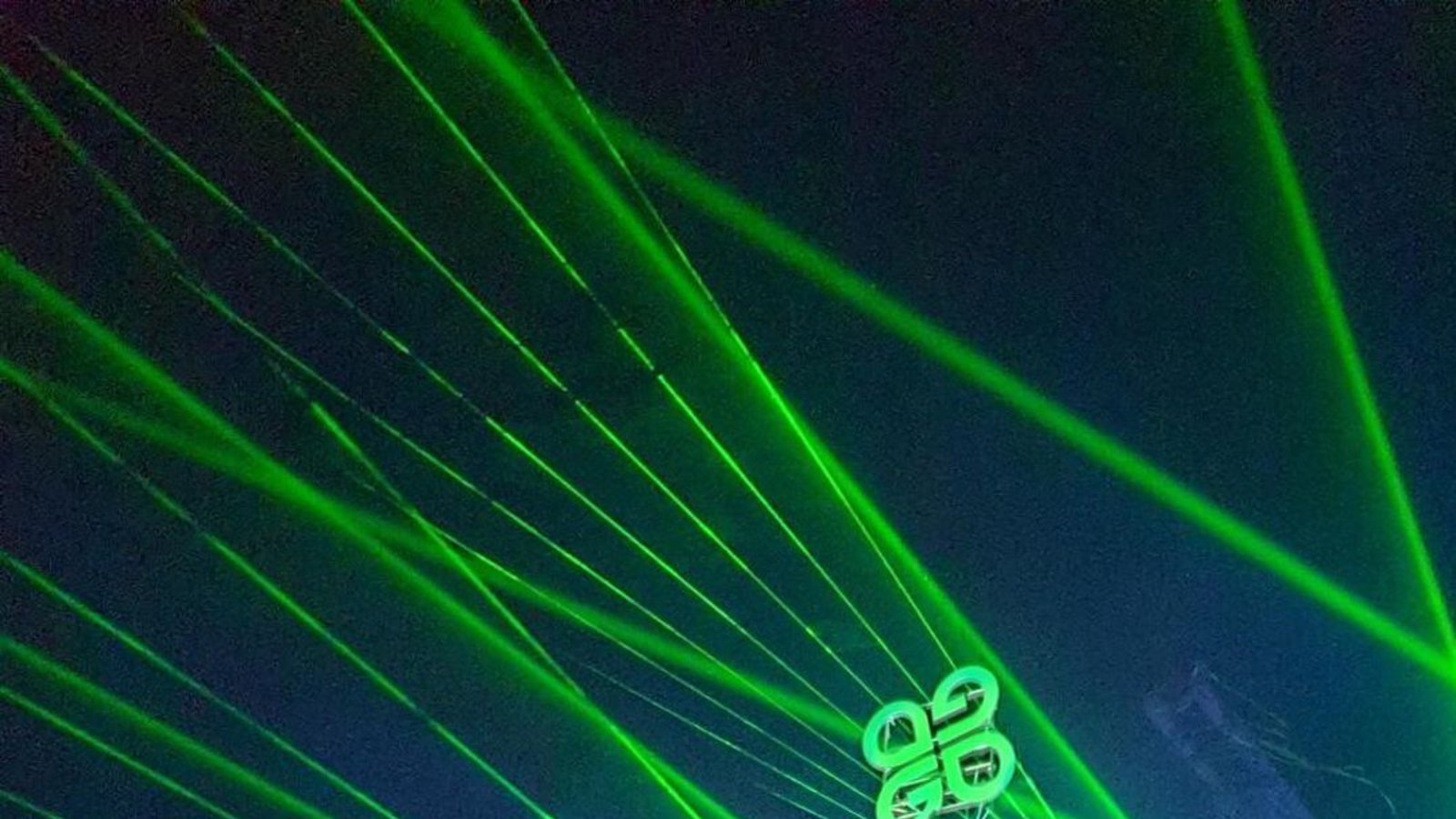 Amelie Lens Musik ist basslastig und wird dem Minimal Techno zugeordnet.Foto: Chiara Sterk Amelie Lens Musik ist basslastig und wird dem Minimal Techno zugeordnet.Foto: Chiara Sterk