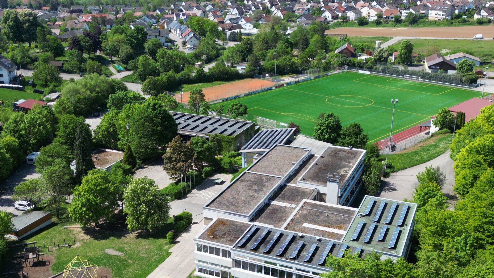 Auch Sachsenheim muss nun finanziell den Gürtel enger schnallen, unter anderem, weil in naher Zukunft der Umbau der Hohenhaslacher Kirbachschule mit fast 45 Millionen Euro ansteht.  Archivfoto: VKZ/Küppers