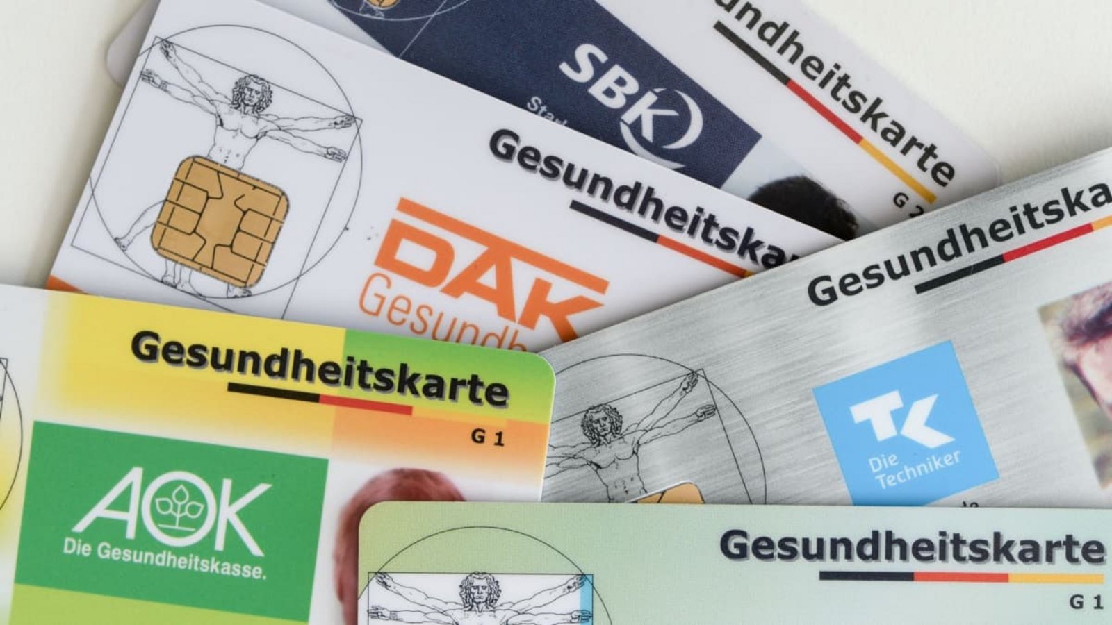 Verzockt: So manche Krankenkasse muss ihre Geldanlage in Immobilienfonds abschreiben. Es geht um viel Geld.Jens Kalaene/dpa-Zentralbild/dpa